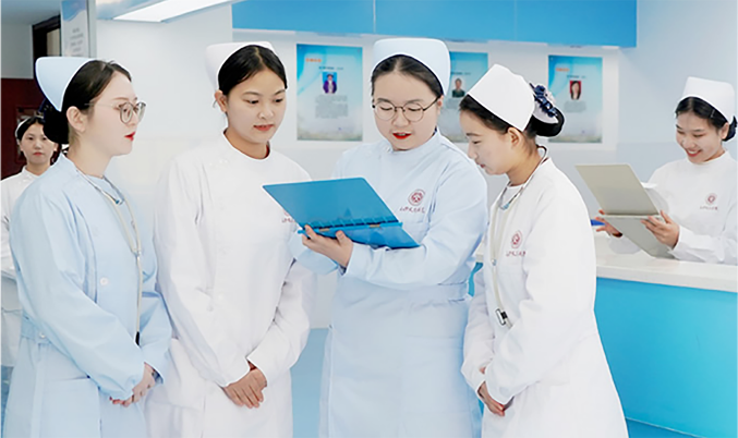 健康护理学院
